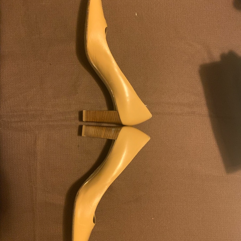 Coach Beige Pumps‼️